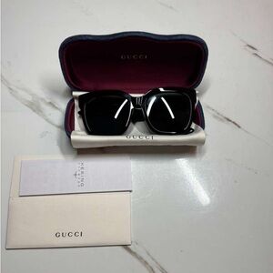 Gucci Black Sunglasses with Elegant Case